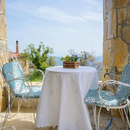 Vila Ονειρόπετρα Synikia Mesi Trikalon Exteriér fotografie